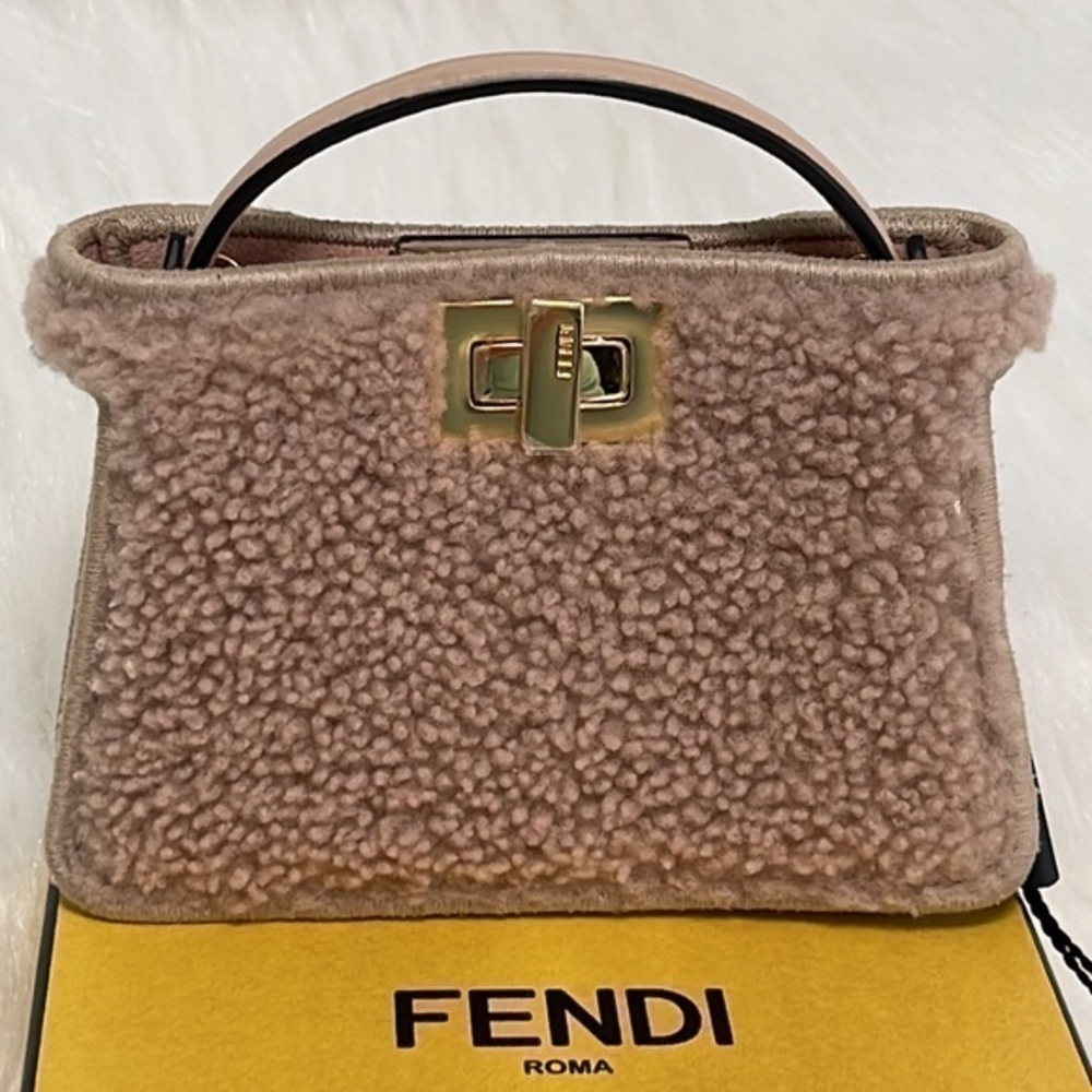 FENDI FUR Small leather LUXURY Crossbody bag authentic 100%